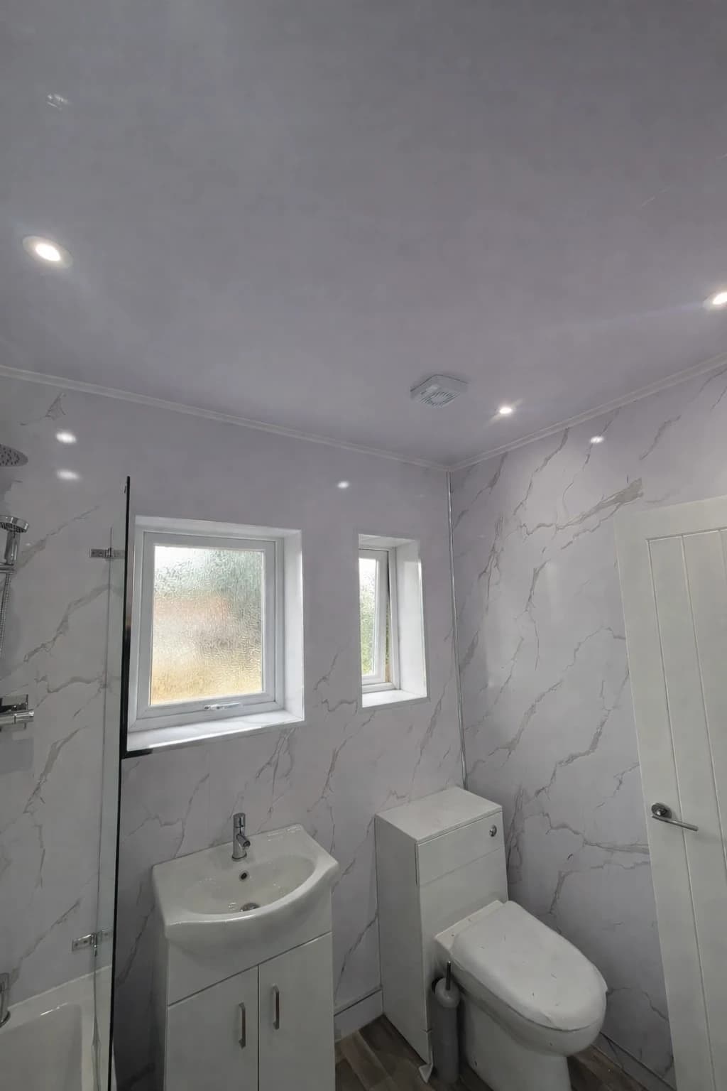 Downlights: Where to Install Them and Which Type to Choose